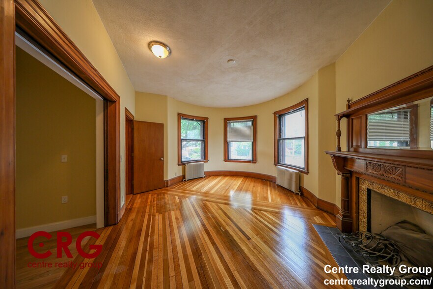 Building Photo - 22 Grand View Ave