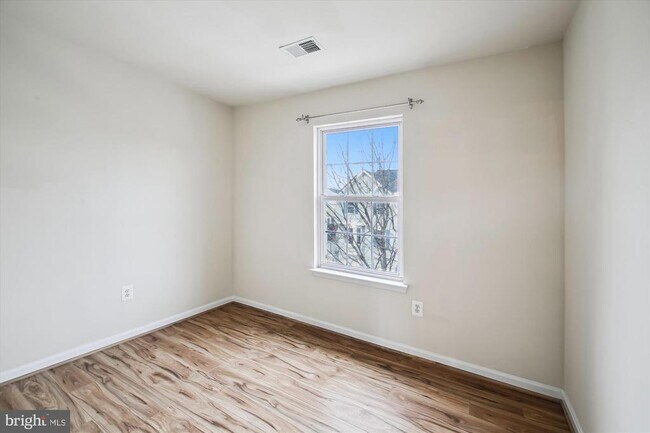 Building Photo - 2538 Cheyenne Wy