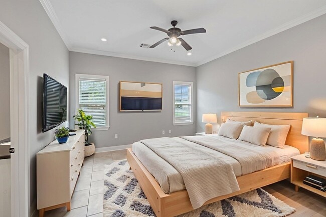 Building Photo - 5831 Weeping Willow Dr