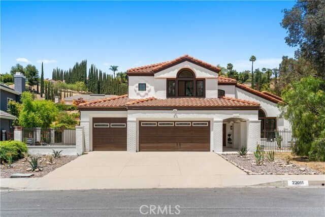 Primary Photo - 22011 La Puente Rd