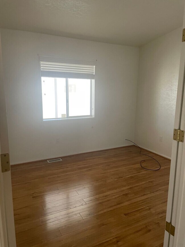 Building Photo - CITRUS VIEW/ 55+ Community 3 bedroom home available now.