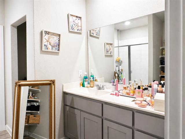 Building Photo - 1505 Hulen Park Trl