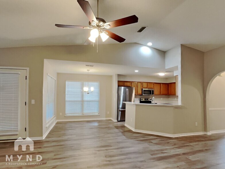 Building Photo - 3231 Trotting Horse Pl