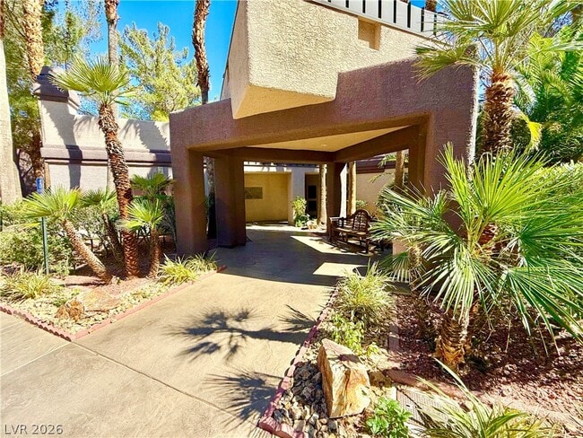 Building Photo - 5250 S Rainbow Blvd