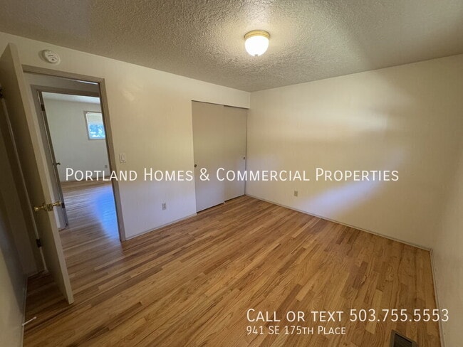 Building Photo - 941 SE 175th Pl