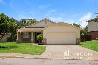 Building Photo - 1027 Creek Knoll