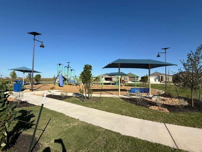 Building Photo - 17704 Sage Thrasher Dr