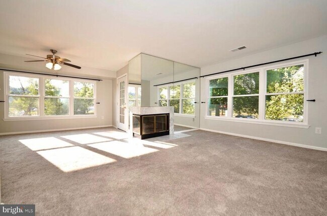 Building Photo - 5630 Ringwood Dr