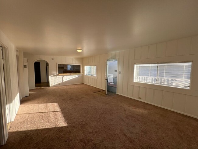 Building Photo - 486 Trinidad St