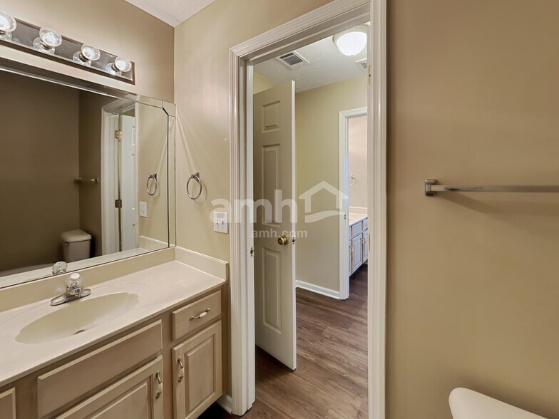 Building Photo - 308 Catspaw Ct
