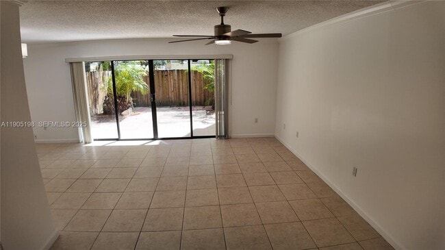 Building Photo - 3326 Farragut St