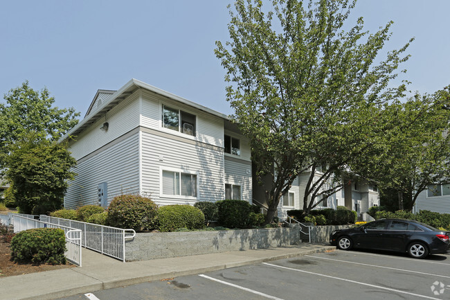 Primary Photo - Trailside Apartments