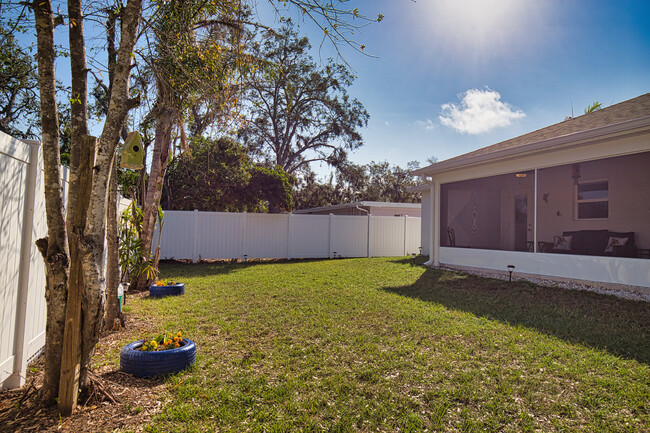 Building Photo - 3887 Hawkeye Cir