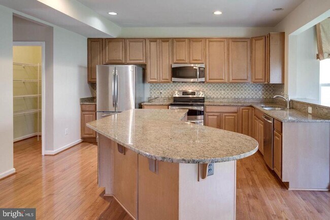 Building Photo - 12760 Manor Hall Ct