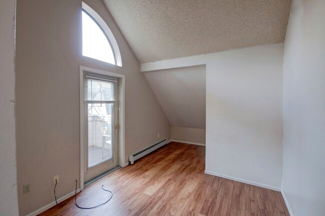 Building Photo - 1631 19th St