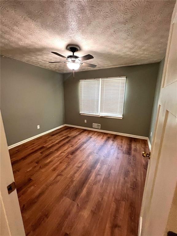 Building Photo - 2768 Majestic Cir