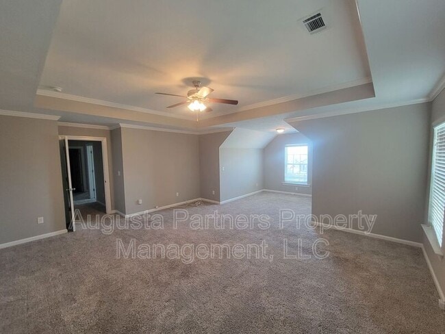 Building Photo - 1733 Ethan Way