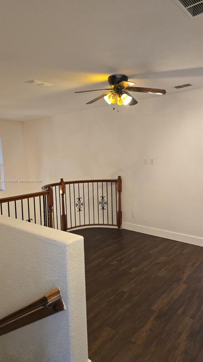 Building Photo - 2802 Quiet Water Trail