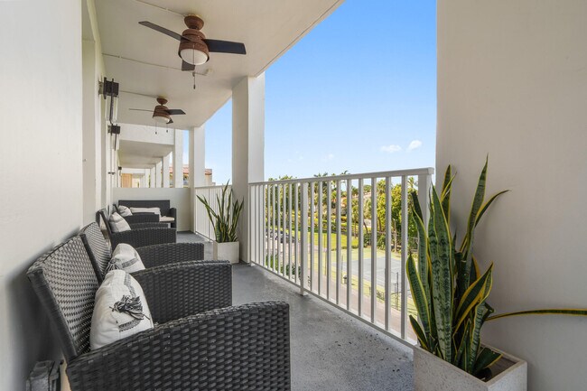 Building Photo - 1111 S Ocean Blvd