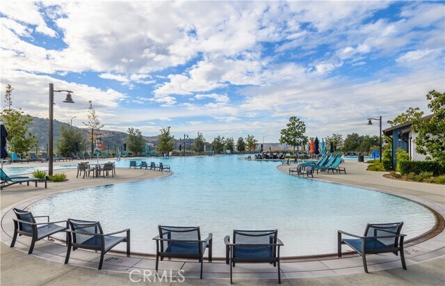 Building Photo - 295 Autumn Wy