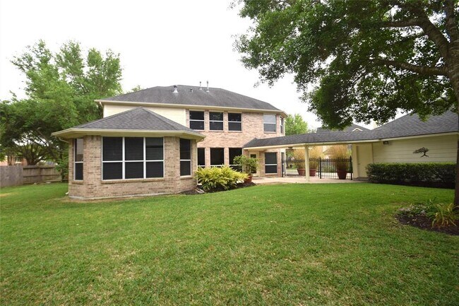Building Photo - 5011 Quiet Falls Ct