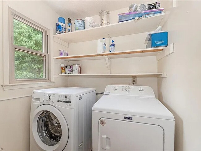 Building Photo - Earn Wealth While Leasing - Like a Homeown...