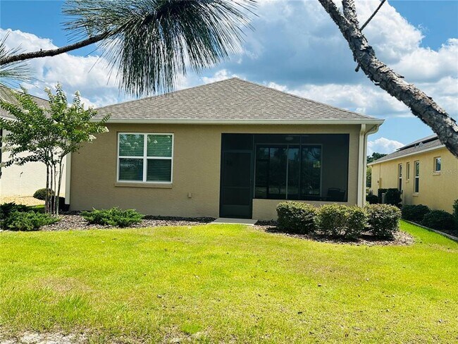 Building Photo - 9935 SW 98th Ln