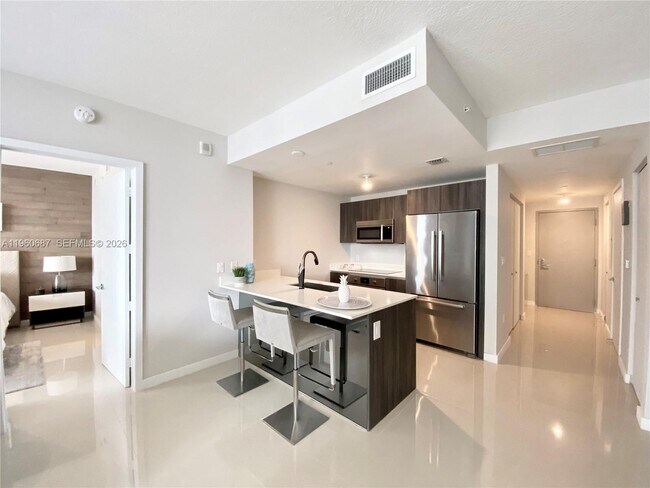 Building Photo - 488 NE 18th St