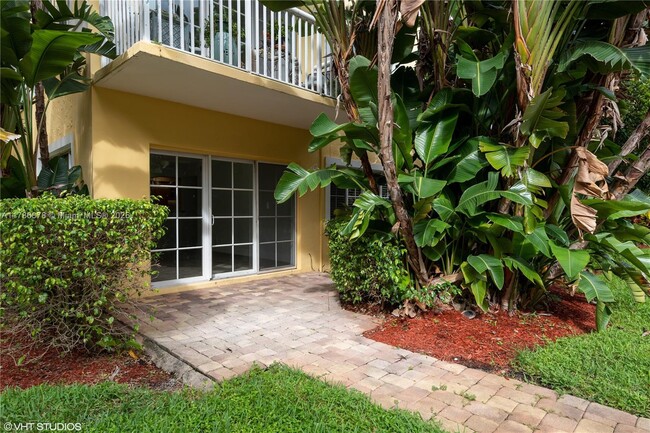Building Photo - 1515 E Broward Blvd