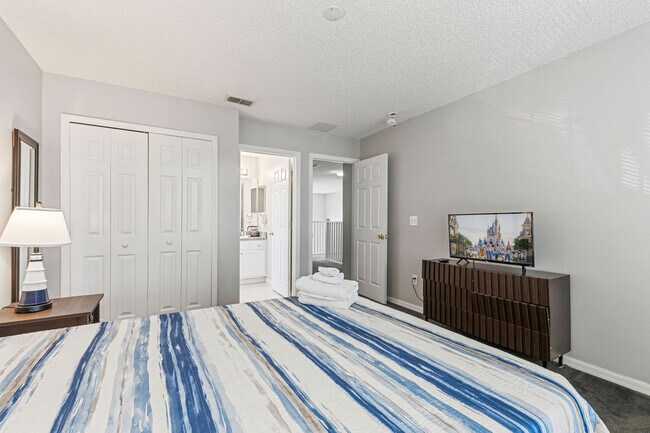 Building Photo - 8522 Sunrise Key Dr