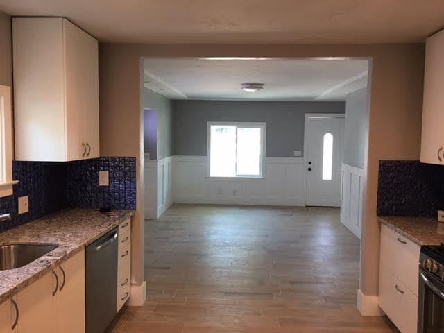 Building Photo - For Rent – Available December 15th