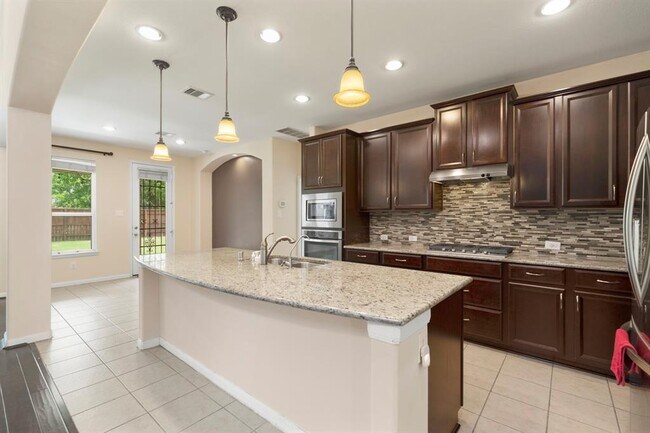 Building Photo - 5314 Belle Manor Ln