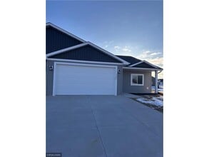 Building Photo - 1206 Poppy Ct