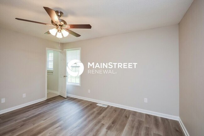 Building Photo - 3 Bedroom Pet-Friendly Home in Covington, ...