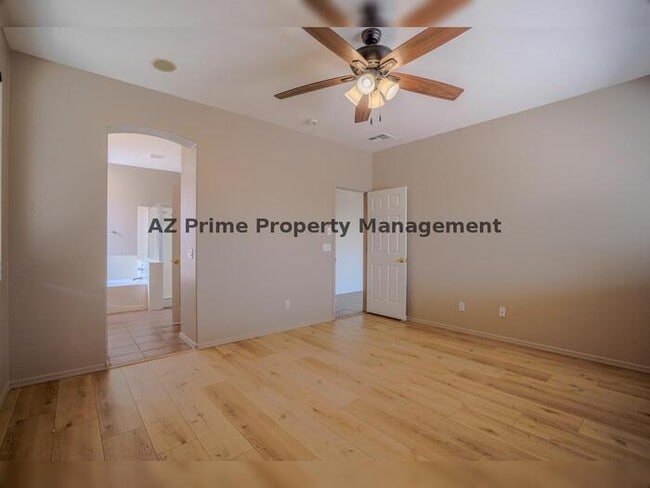 Building Photo - 17633 W Wind Song Ave