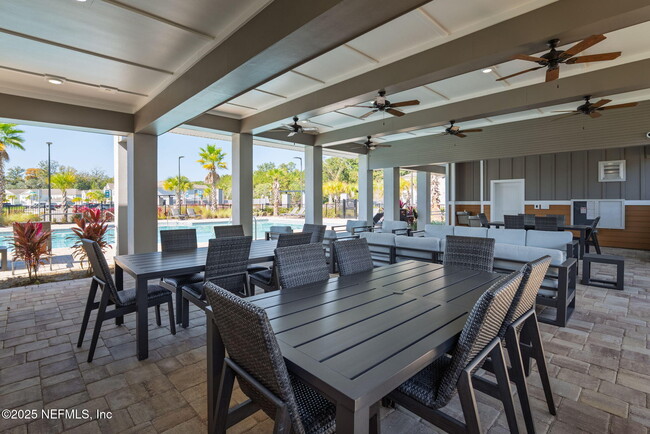 Building Photo - 8378 Retrograde Rd