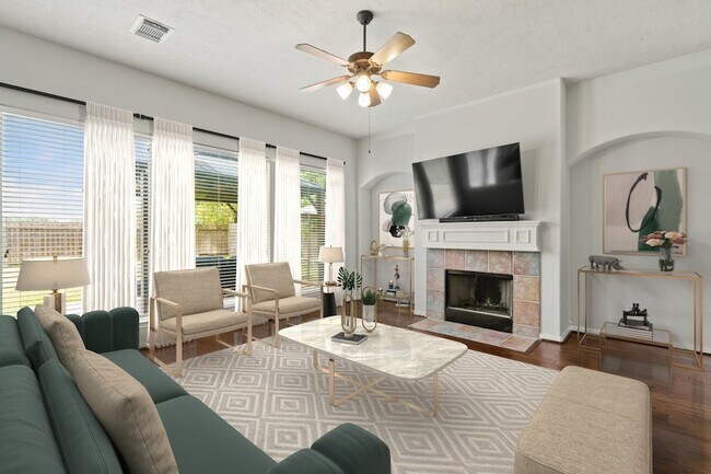 Building Photo - 4030 Chestnut Bend
