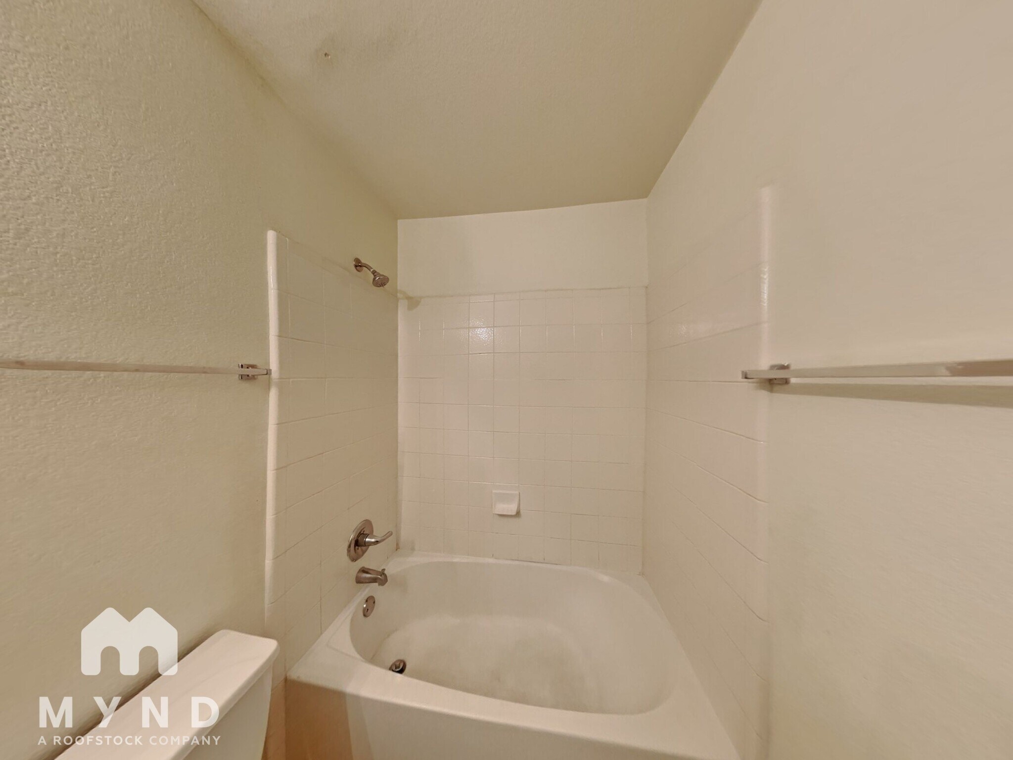 Building Photo - 6905 Doyal Dr