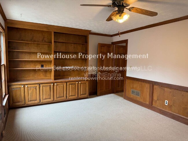 Building Photo - 3209 Henderson Walk
