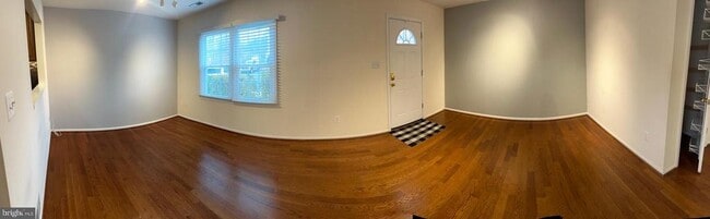 Building Photo - 7943 Timarand Ct