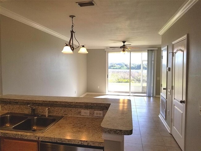 Building Photo - 4536 Kennewick Pl