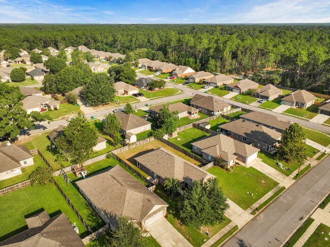 Building Photo - 13727 Foxhill Drive