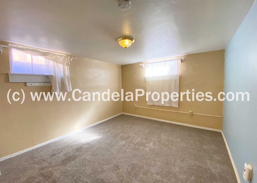 Building Photo - 27 N Sheridan Ave