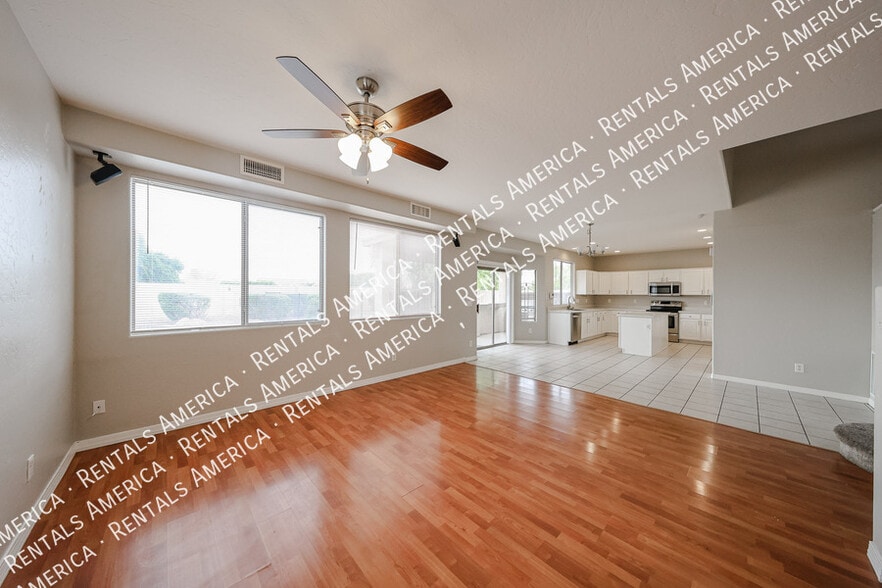 Building Photo - 14605 W Verde Ln