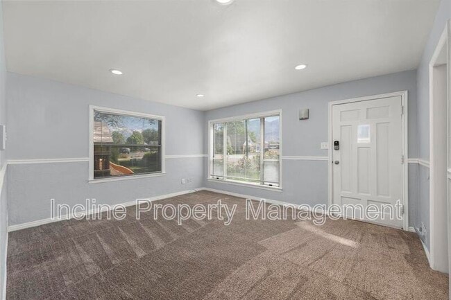 Building Photo - 215 N 100 E