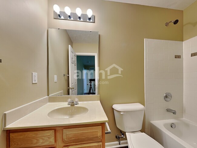 Building Photo - 51 Huntington Ave