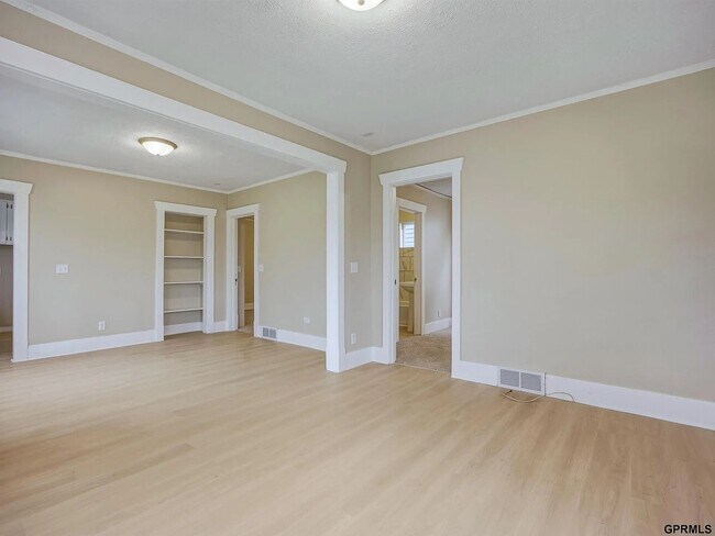 Building Photo - Two bedroom house for rent
