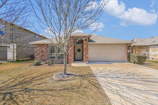 Primary Photo - 725 Pinnacle Dr