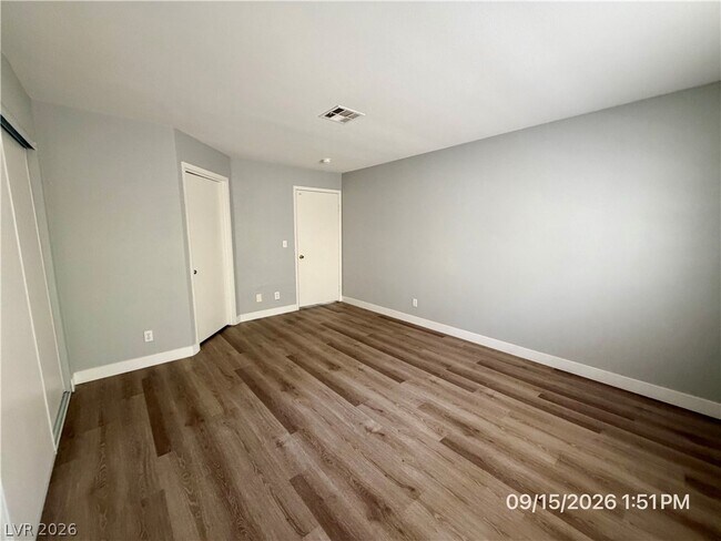 Building Photo - 8410 Eldora Ave