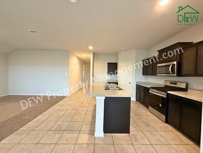 Building Photo - Beautiful 4 Bedroom 2 Bathroom Home for Lease in Crowley